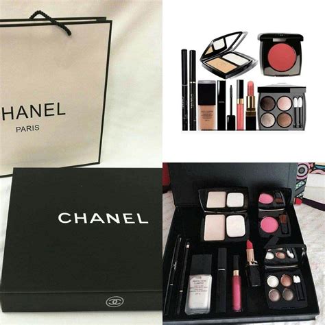 Chanel cosmetics accessories